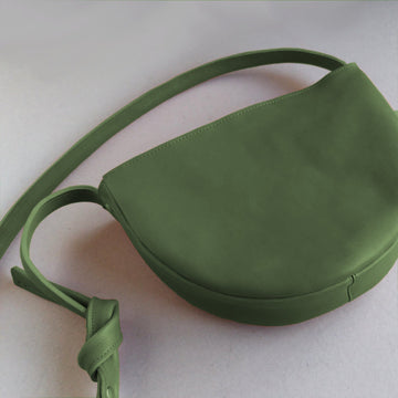 annatreurniet.nl Handbags Jannie olive round shoulder bag